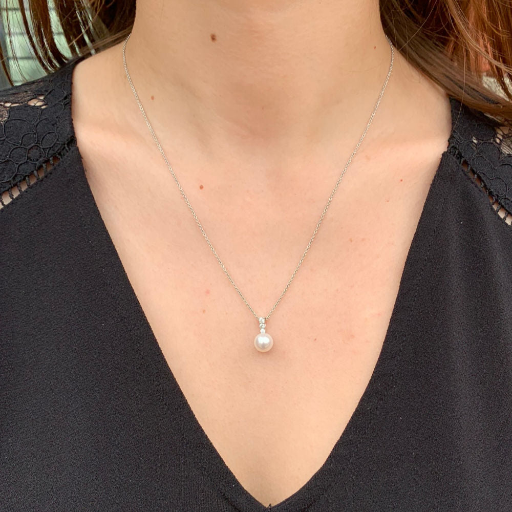 Pearl Diamond Line Pendant